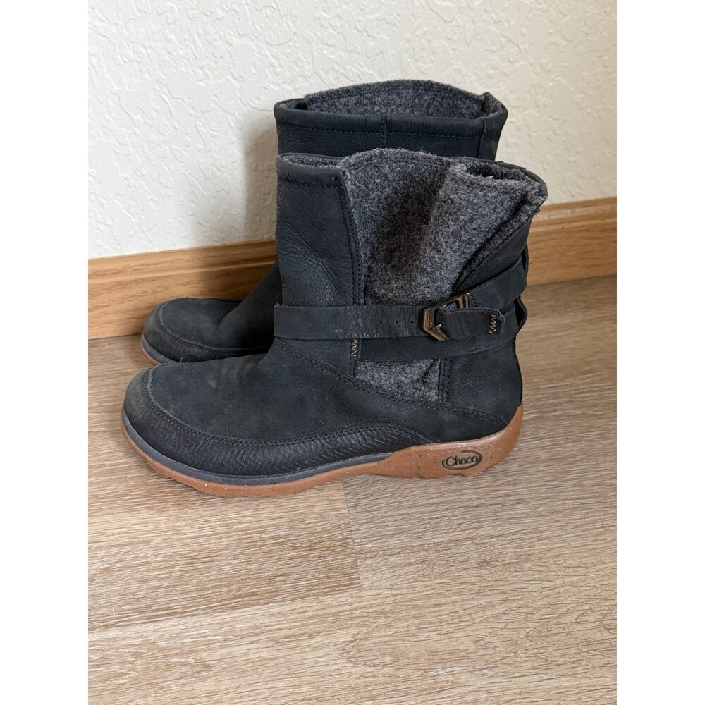 Chaco Hopi Black/ Gray Leather Wool Winter Boots Womens Size 7 EUR 38